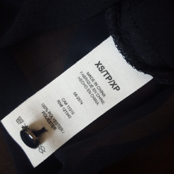 Garage Black Sheer Sleeveless Button Down Top - Picture 4 of 4